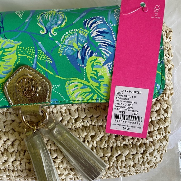 Lilly Pulitzer Crossbody Straw Clutch Botanical Green In a Flutter. - Picture 11 of 14